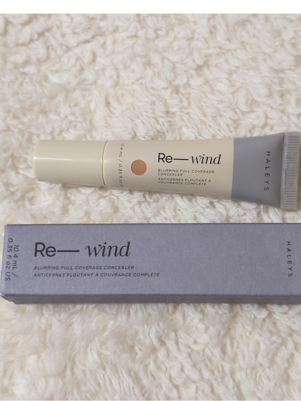 Haley's beauty rewind concealer